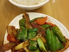 -蓉李记成都名小吃(武汉菱角湖万达店)