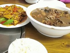 -明月食府(二区干二路店)