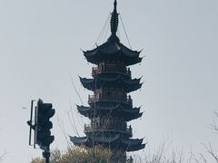 -龙华寺