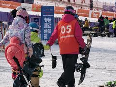 -东北亚滑雪场