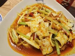 -肖四女乐山跷脚牛肉(世博源店)