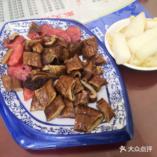 张文国·梆梆肉葫芦头(秦源小区店)