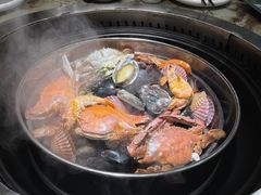 -锅老头海鲜铁锅炖
