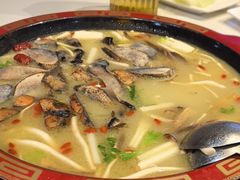-牛得很·鲜牦牛肉烧烤·牛羊肉菌汤锅(康定店)