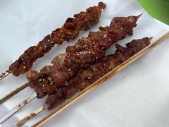 -巴汗羊肉串烧烤店