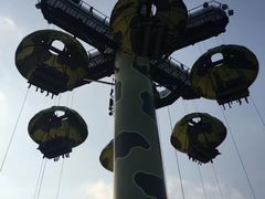 -小镇影院迪士尼小熊Duffy与他的朋友合影地