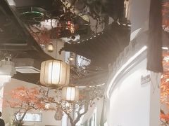 -荷塘秋月·本帮江浙菜(国权路店)