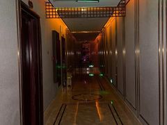 -花湖会所·高端水疗商务泡浴SPA(高新店)