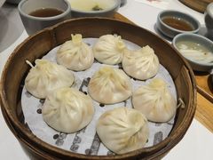 -馋三尺蟹粉小笼(人民广场店)