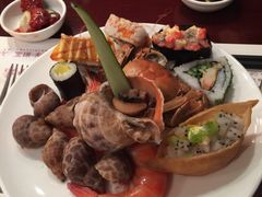 -荣誉国际酒店-云顶旋转餐厅