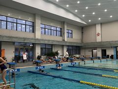 -英派斯健身游泳馆