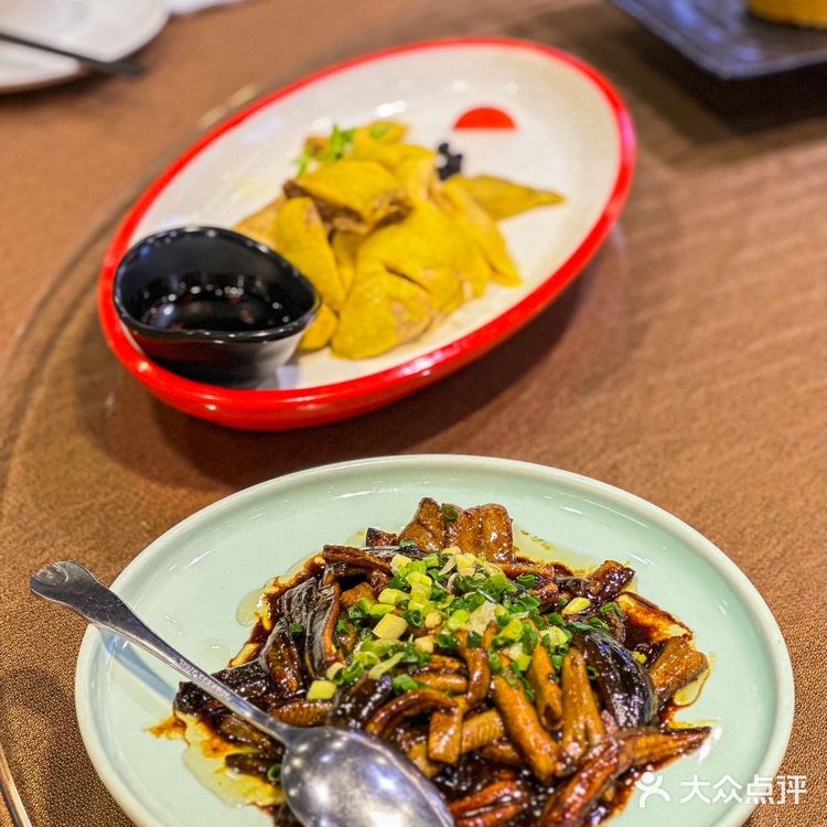 🙌还有入不知道这家上海本帮菜的嘛！！