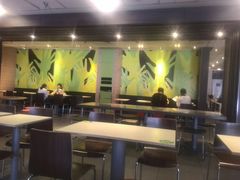 大堂-麦当劳(北京金星西路店)