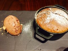 -恰餐厅及酒吧 CHAR Bar & Grill (北京丽都皇冠假日店)