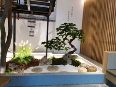 -蜜桃餐厅·伴山(湖滨商业街店)