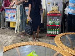 -古老冰山特色冰淇淋店(艾提尕尔店)