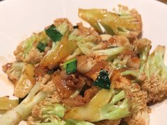 -爱碗亭·鲜炒湖南菜(壹城中心店)