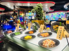 -四海一家自助餐(益田假日广场店)