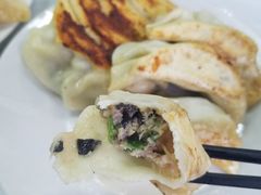 -劈柴院锅贴(沈阳路店)