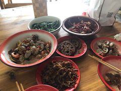 -老三样·美食研究中心(世贸路店)