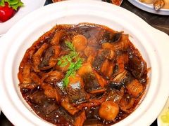 -吕氏焗小鲜•海鲜青岛菜(总店)