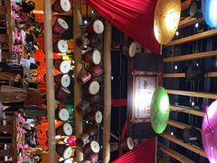 -老滇山寨•云南特色菜•地方菜•民族风情歌舞表演(金碧店)