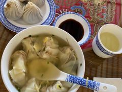 -笑来喜馄饨小笼工坊店(湖滨街店)