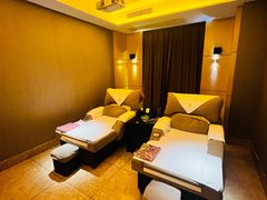 -金色印象·4k影院式足体养生(龙腾路店)