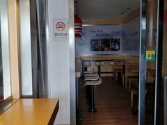 -老妈米线(金座店)