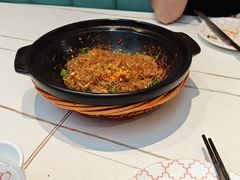 -阿瓦山寨·湘菜现炒·剁椒鱼头王(咸阳总店)