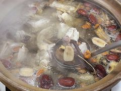-威邵鸡煲(西华路总店)