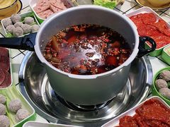 -晓彭肥肠鸡·泡椒鸡火锅(水木天地店)