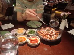 -Fuzzy Bistro 浮几韩餐·茶酒馆