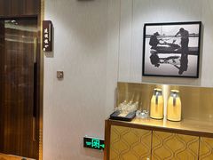 -唔哩赞·崇明私藏菜(建国西路店)