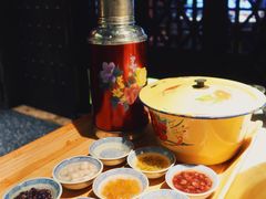 -哥老官重庆美蛙鱼头(龙湖杭州金沙天街店)