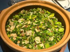 腊肉蚕豆甜笋饭-一坐一忘云南菜(嘉里中心店)