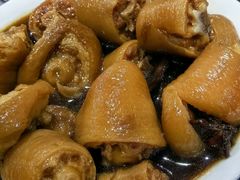 -金卯白肉罩火烧