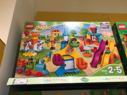 -乐高授权专卖店(华采天地店)