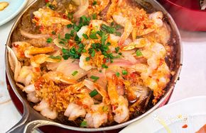Iron Pot Baked Chinese Prawn
