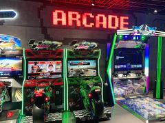 -世代星球·保龄球·镭战真人CS·团建(杨浦店)