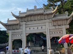 -灵岩山风景区