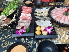 斑鱼片-丽江庭院·云南野生菌·海鲜火锅(鼓楼四合院店)