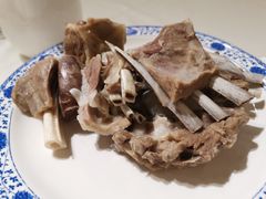 手抓羊肉-巴音浩日娲·蒙餐(双林东路店)