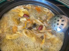 -野菌皇海景野生菌火锅(滨海大道店)