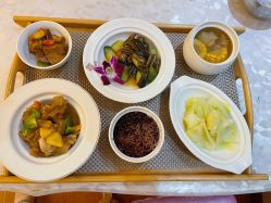 -东方幸福国际母婴月子会所(沙湾公园店)