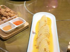 -东口码头·烧鸽子·鱼头泡饼·地方菜(金鹰悦城店)