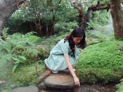 -Chom Cafe and Restaurant