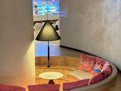 -涨巢·潮玩水疗局