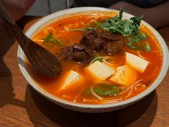 -粉八·云南米线·建水烧烤(常熟路店)