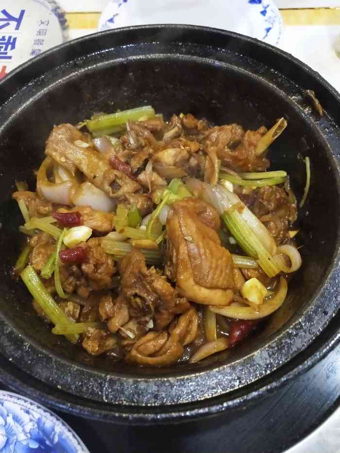 重庆鸡公煲万州烤鱼(景冉店)-"味道还可以吧 分量也还好 可以值得去吃